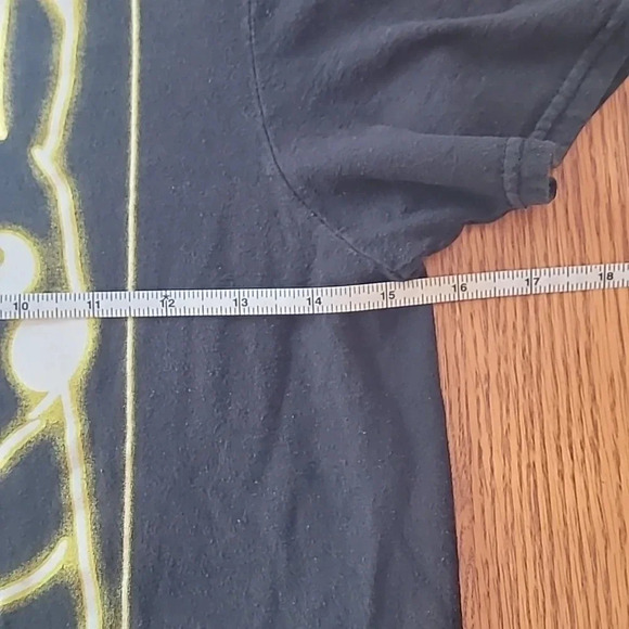 **4/$20 TEES**Pokémon Pikachu boys small black with gold/yellow LOT A - Picture 5 of 5